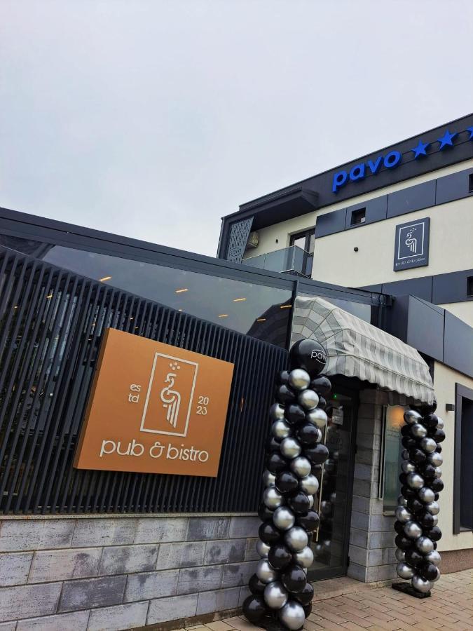 Pensiune Pavo Piteşti Exterior foto